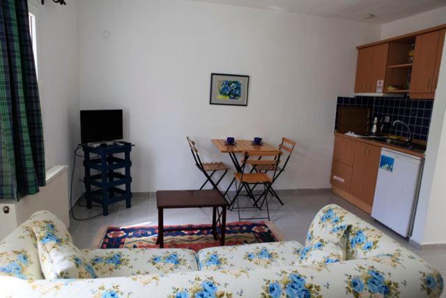 Emelce Apart Bodrum Exteriér fotografie